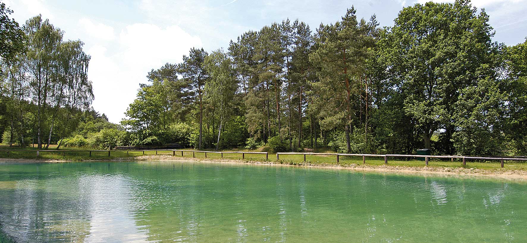 Naturbadeteich in Steinbeck - Biohotel Spöktal